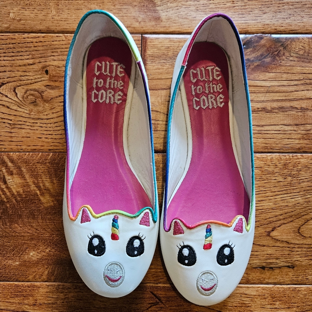 Unicorn flats
